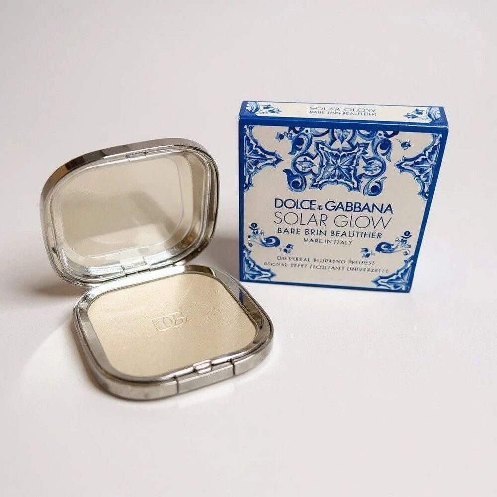 DOLCE & GABBANA Solar Glow Bare Skin Beautifier Universal Blurring Powder